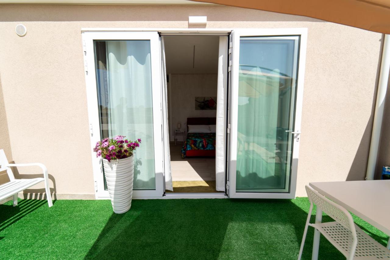 Nni Mia Hotel Modica Exterior photo